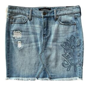 Liverpool Denim Skirt Embroidered Distressed Stone Wash Women’s Size 6 NWT